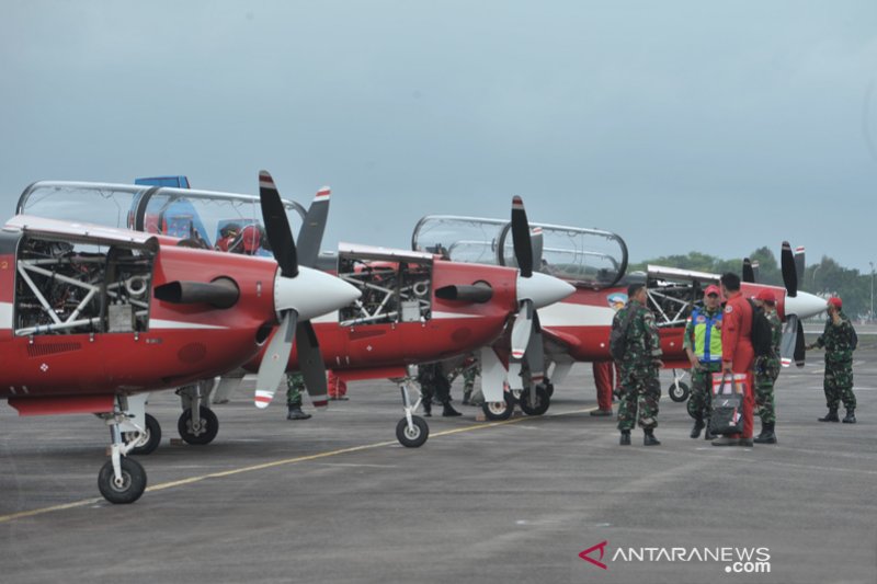 Jupiter Aerobatic Team Singgah di Lanud SMH Palembang