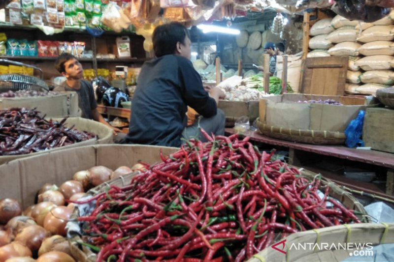Diskoperindang segera berkoordinasi stabilkan harga cabai di Cianjur