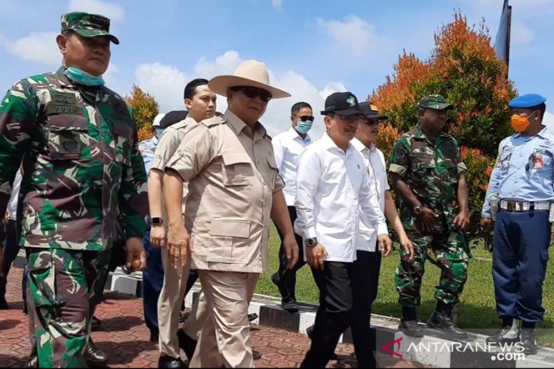 Menhan Prabowo kunjungi Natuna