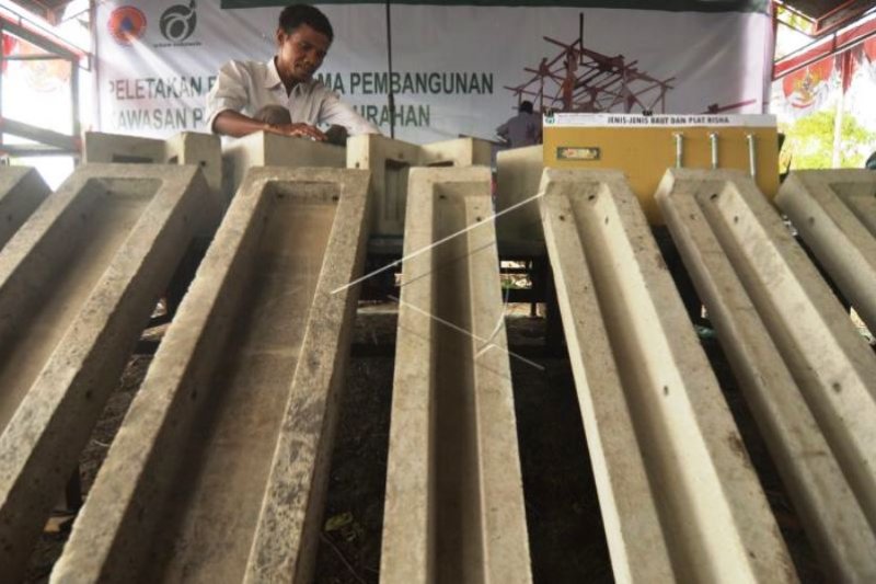 Panel Rumah Instan Sederhana Buatan Penyintas Sederhana