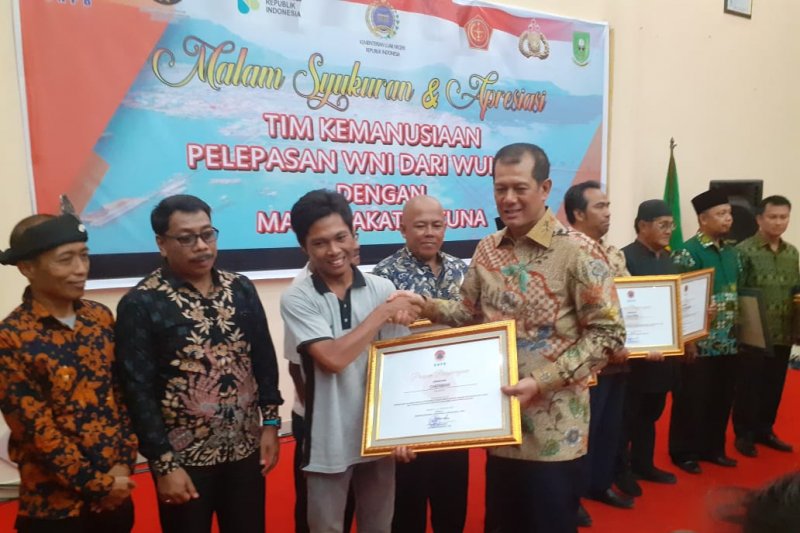 Kontributor Antara Kepri di Natuna  dapat penghargaan BNPB