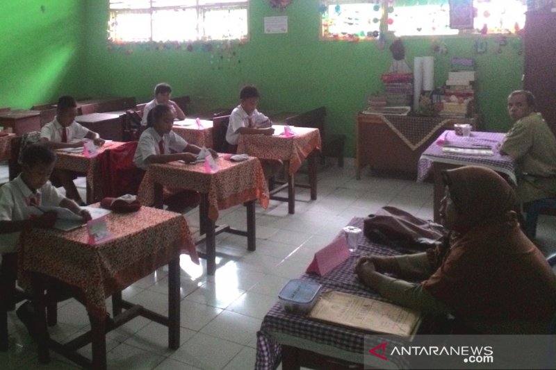 Disdikbud Peningkatan Sarana Prasarana Pendidikan Dilakukan Bertahap Antara News Bengkulu