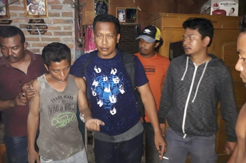 Geram istri diberangkatkan ke luar negeri, rumah penyalur TKW dibakar satu tewas