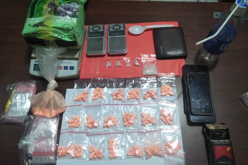 Polda Lampung tangkap tiga tersangka pengedar narkoba