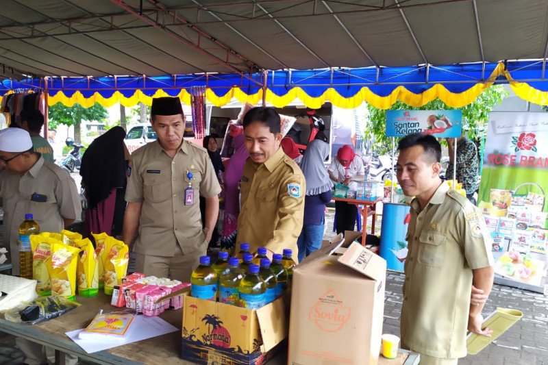 Stabilkan harga, Pemkot Mataram gelar pasar murah