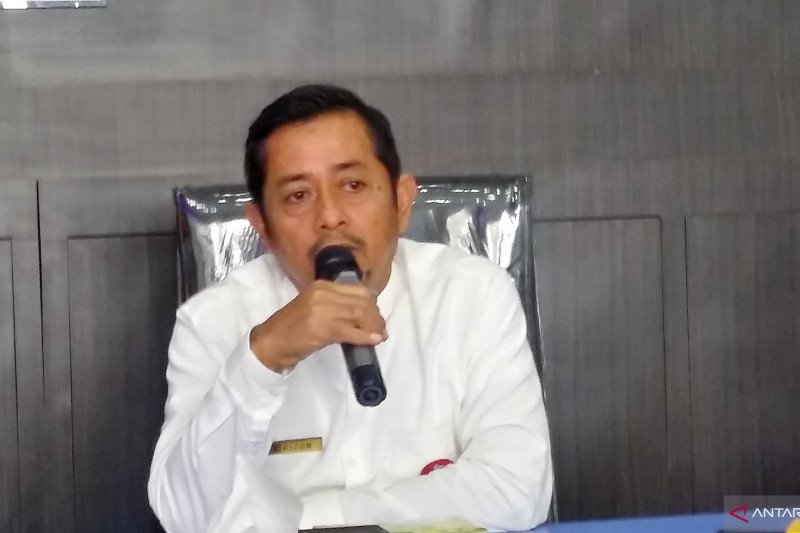 Rp100 ribu bagi pelapor pembuang sampah sembarangan di Padang