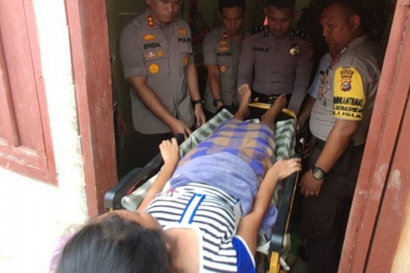 Polres bantu biaya perobatan warga kurang mampu