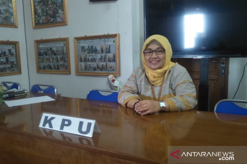 Tiga pasangan calon perseorangan Pilkada Cianjur serahkan syarat dukungan ke KPU