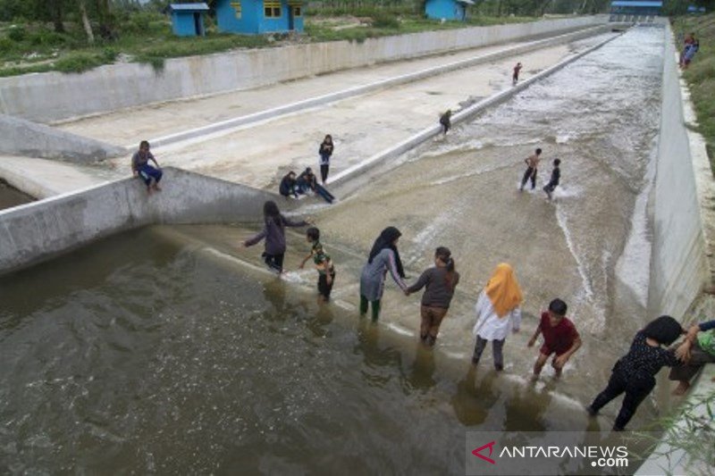 Irigasi Gumbasa jadi tempat rekreasi