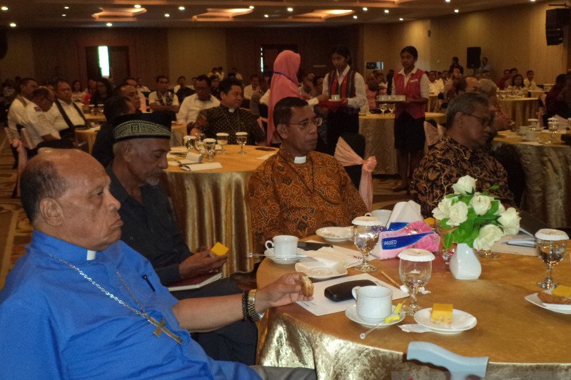 Tokoh agama dilibatkan dalam mengatasi kemiskinan di NTT