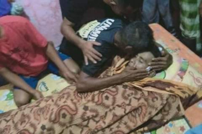 Hendak perbaiki kabel, pemuda di Dompu tewas tersengat listrik