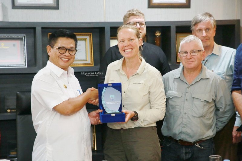 Tawarkan Investasi Energi dan Pelabuhan ke Australia