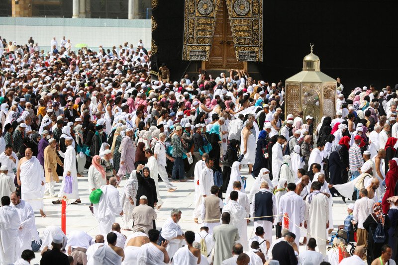 Arab Saudi perluas larangan umrah, kini cakup warganya sendiri