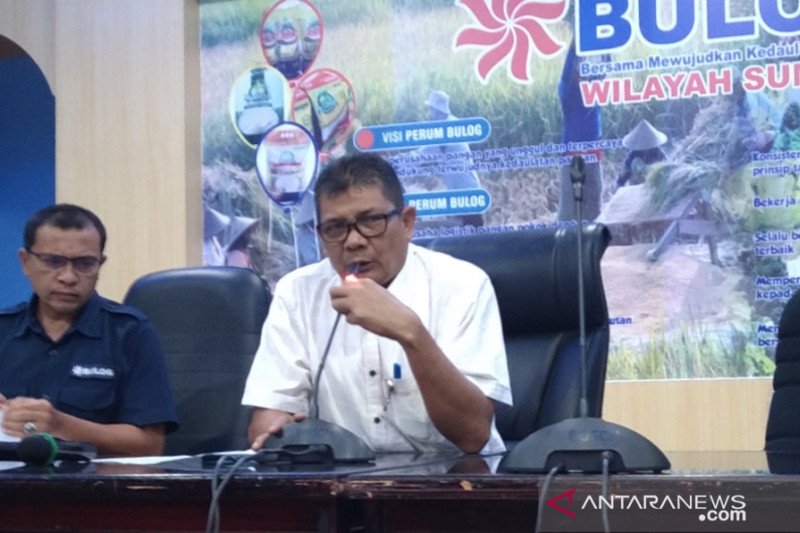 Bulog Sumbar milik stok 7.000 ton, ramadhan dan lebaran persediaan beras aman