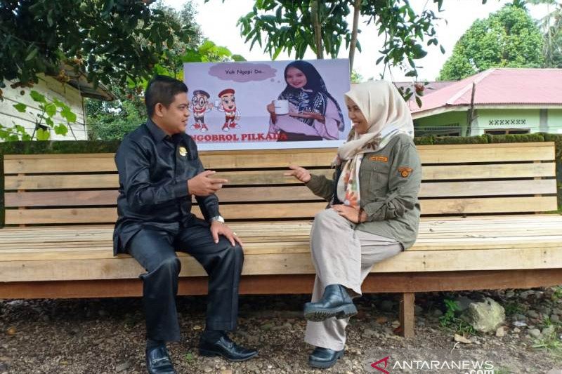 Palanta "ngopida", ngobrol tentang pilkada