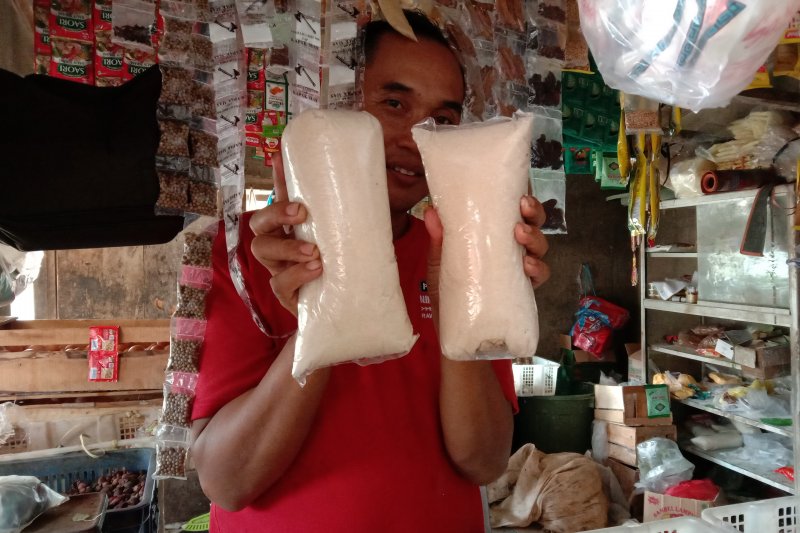 Harga gula pasir di Lampung Timur capai Rp18 ribu/kg