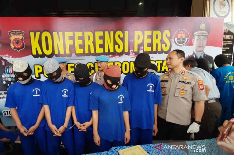 Polisi Cirebon Kota bekuk enam pencuri kendaraan bermotor