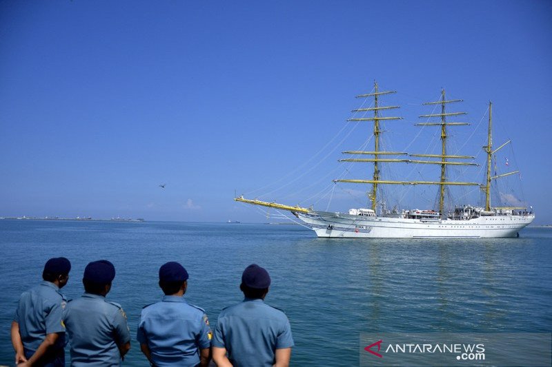 KRI Bima Suci tiba di Makassar