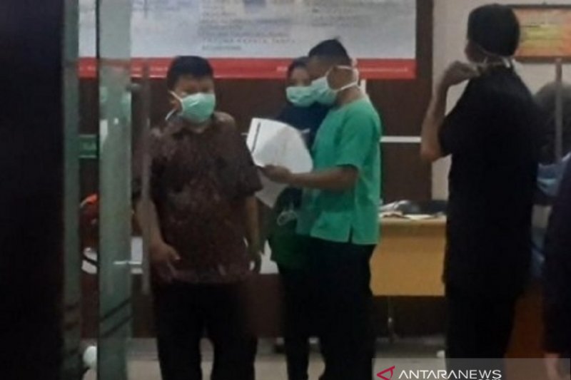 Satgas COVID-19 sebut tujuh orang dalam pengawasan dan 10 orang pemantauan