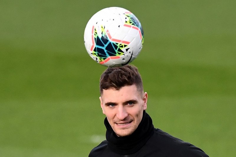 Thomas Meunier tinggalkan PSG dan gabung ke Borussia Dortmund