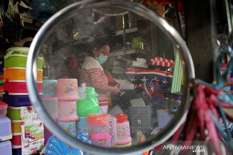 Pembatasan waktu operasional pasar tradisional di Makassar