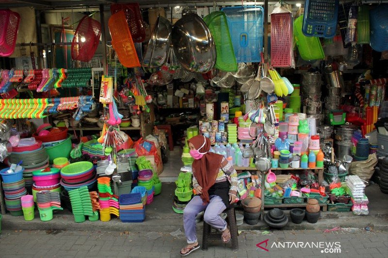 Pembatasan waktu operasional pasar tradisional di Makassar