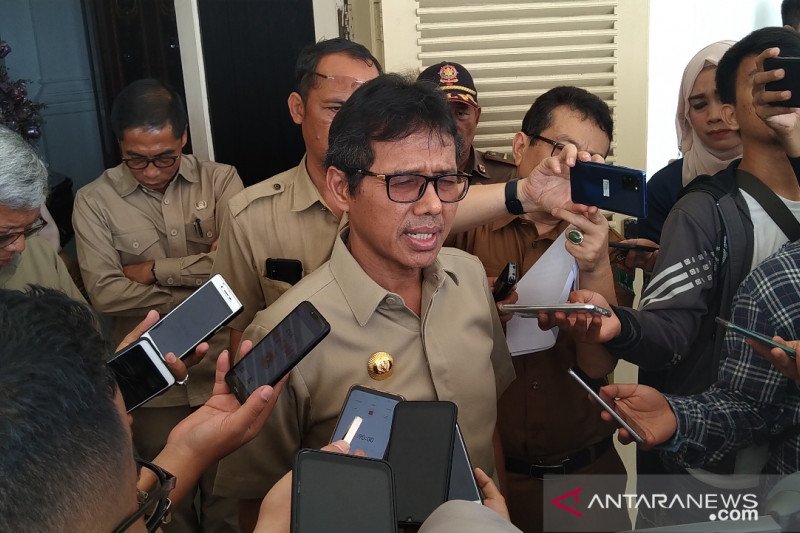 Lima orang dinyatakan positif Corona di Sumbar, Gubernur: Jaga jarak dan hindari kerumunan