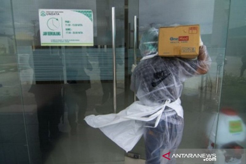 Pemprov Sulteng akan beli alat laboratorium COVID-19