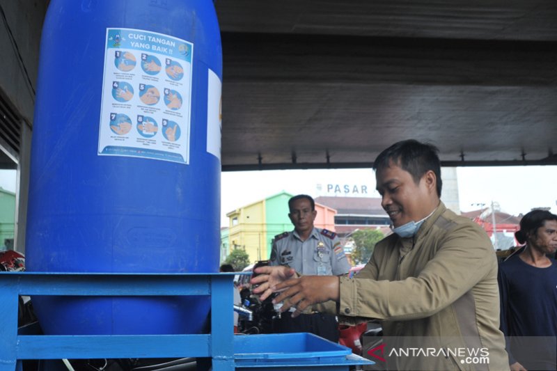 Fasilitas cuci tangan portabel di Palembang