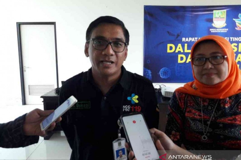 Dua kasus COVID-19 dalam pemeriksaan cepat terdeteksi di Kabupaten Bekasi