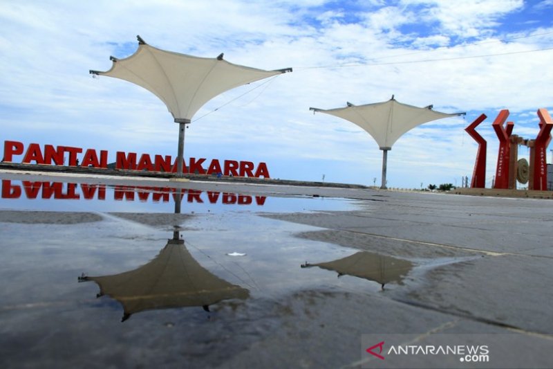 Sulbar terapkan Jarak sosial di tempat publik