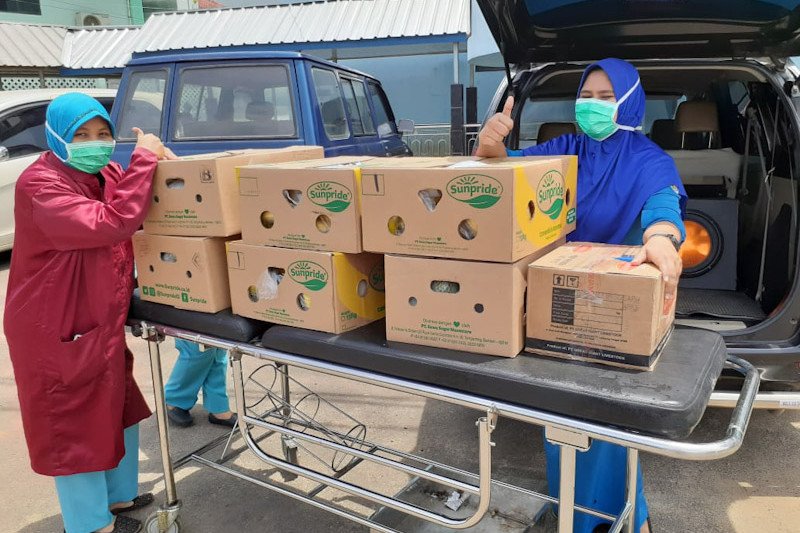 GGF kirim buah dan susu untuk tenaga medis