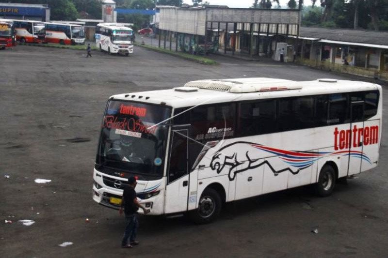 Penurunan Jumlah Penumpang Bus Di Malang