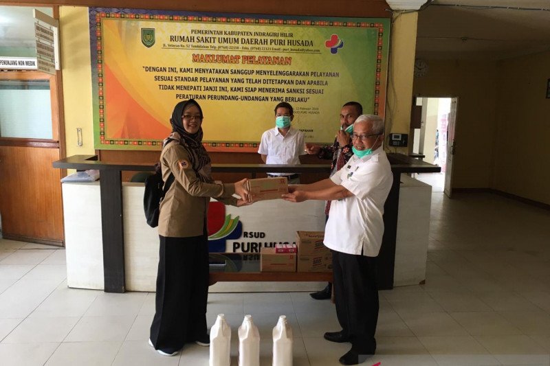 Lawan COVID-19, Apotik Gemilang Farma serahkan bantuan untuk RSUD Puri Husada Tembilahan