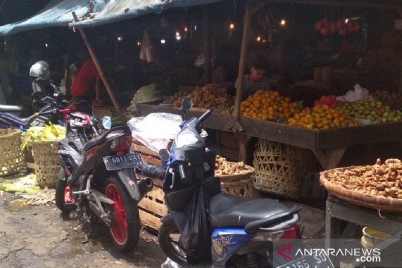 Pemkot Sukabumi berupaya tekan dampak COVID-19 terhadap perekonomian warga