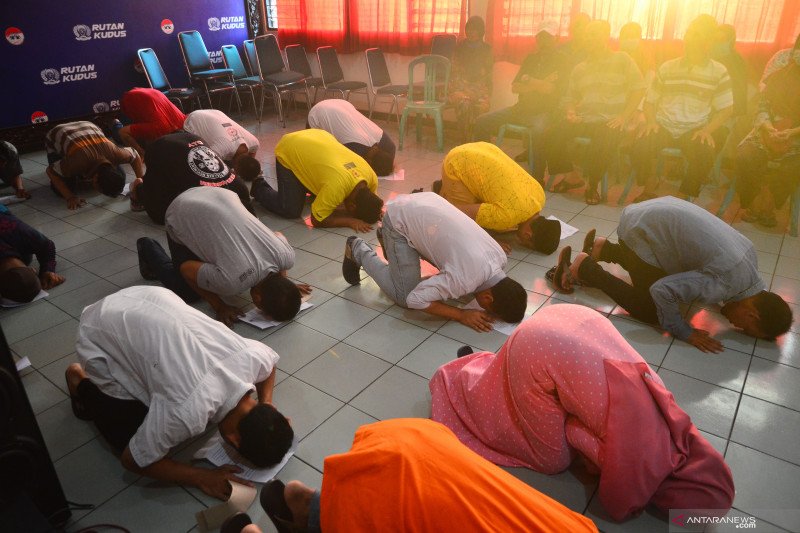 27 narapidana Rutan Kelas IIB Wonosari mendapatkan pembebasan bersyarat