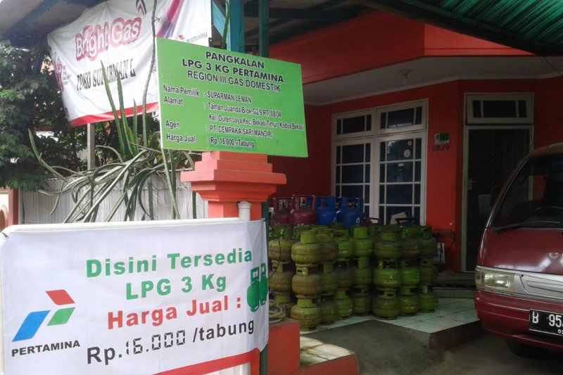Di Bekasi, Pertamina tambah pasokan LPG subsidi