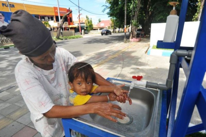 Sentral Cuci Tangan Gratis