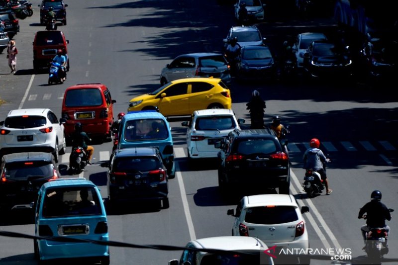 Volume kendaraan di Makassar menurun akibat dampak pandemi COVID-19