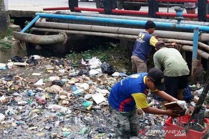 Pemkot Palembang Dukung Pertumbuhan Tempat Daur Ulang Sampah Antara