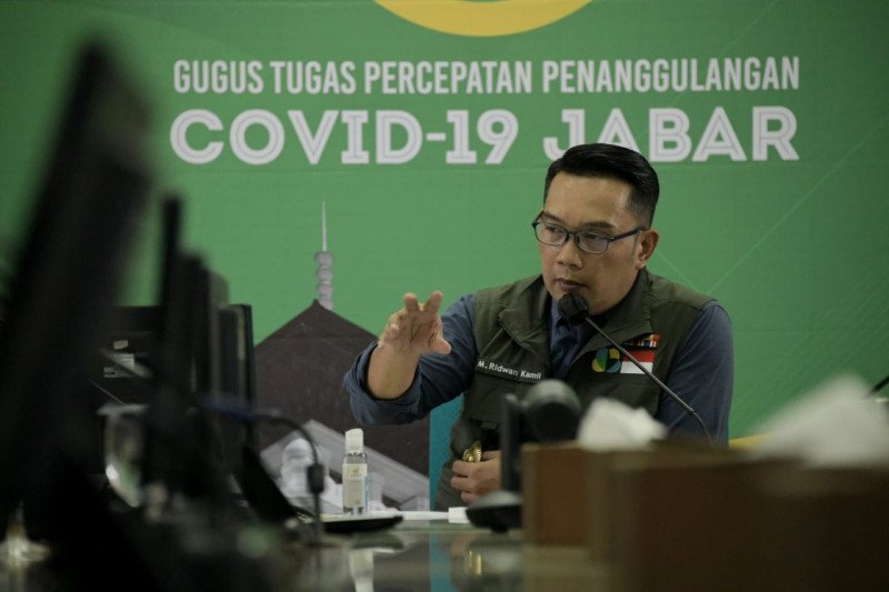 Gubernur Jabar bentuk forum perguruan tinggi percepat penanggulangan COVID-19