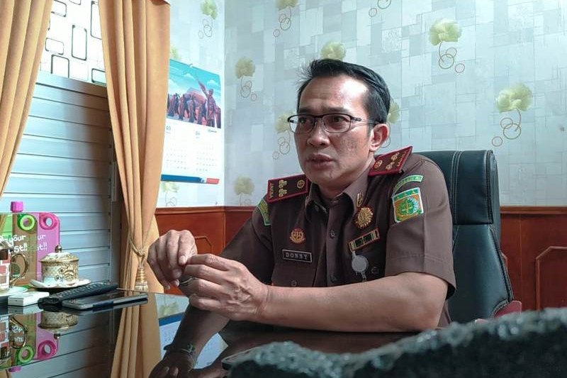 Kejari Solok siap awasi penyaluran berbagai bantuan terkait COVID-19