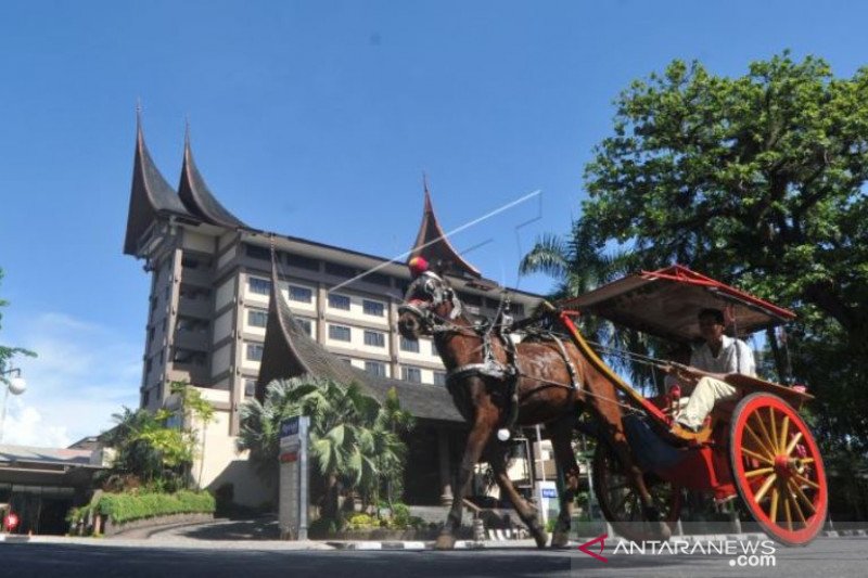 26 HOTEL TUTUP DAMPAK COVID-19 DI SUMBAR