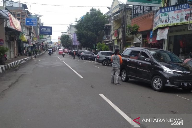 PAD dari parkir di Sukabumi merosot karena COVID-19