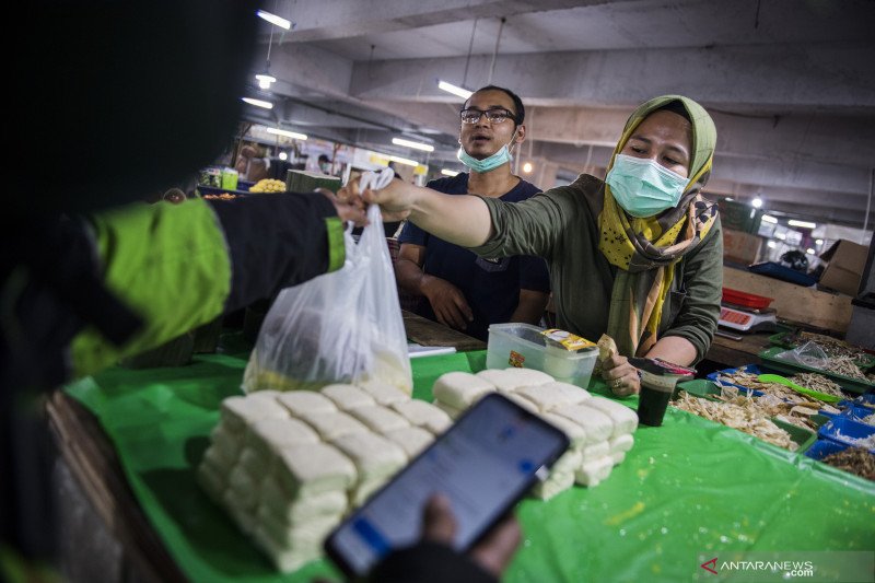 Pasien positif COVID-19 di Bandung sempat berkeliaran di pasar