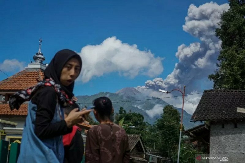 Potensi runtuhnya kubah lava Merapi