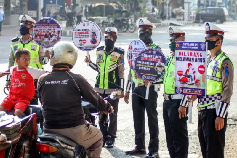 Sosialisasi Stop Penyebaran COVID-19