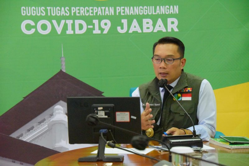 Gubernur Jawa Barat  usul perusahaan agar gelar tes COVID-19 mandiri