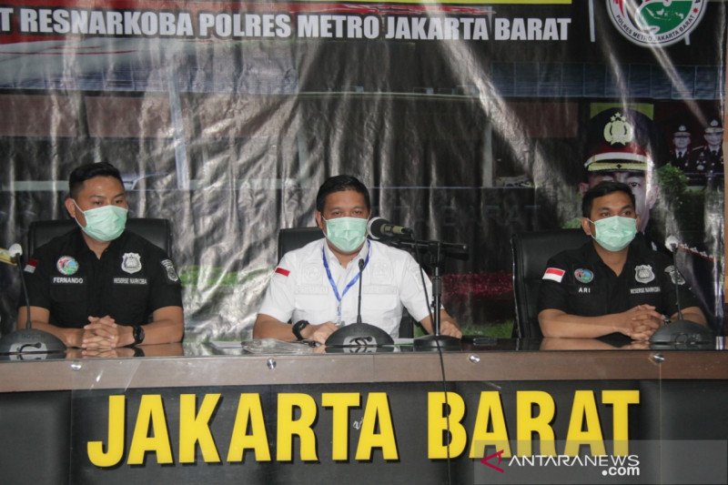 Artis sinetron Naufal Samudra beralasan konsumsi narkoba supaya mudah tidur