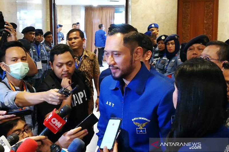 AHY dan pengurus DPP Golkar bertemu secara tertutup